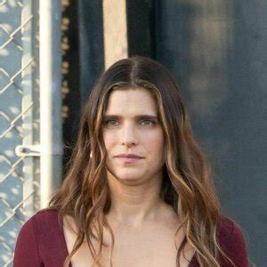 Lake Bell Nude Photos & Naked Sex Videos